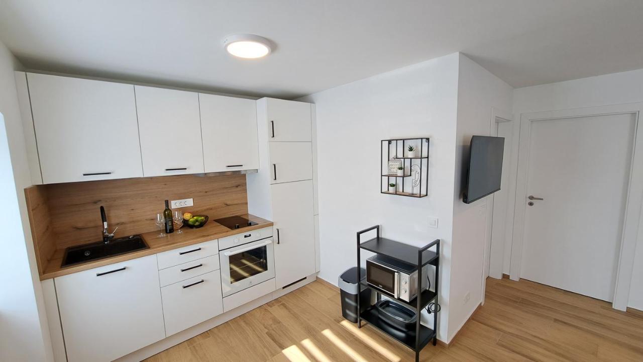 Apartman Tea Mali Lošinj Exterior foto